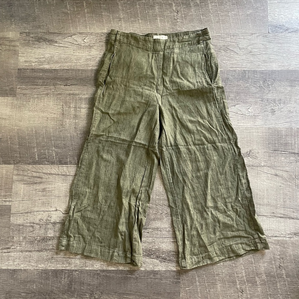 Anthropologie wide leg capri